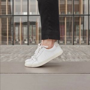 White Veja Esplar Sneakers
